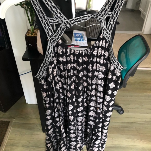 Swing Dress - Picture 3 of 3